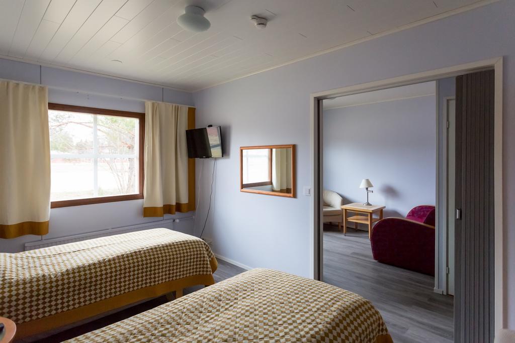 Hotel Rinssi-Eversti Rantasalmi Exteriér fotografie